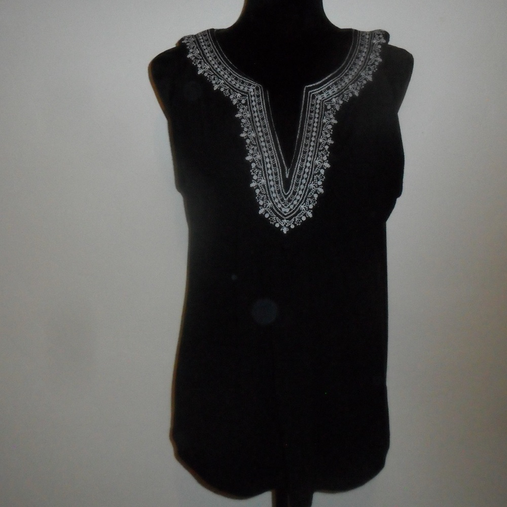 Lane Bryant Swing Tank Black w/ Embroidery  XL EUC